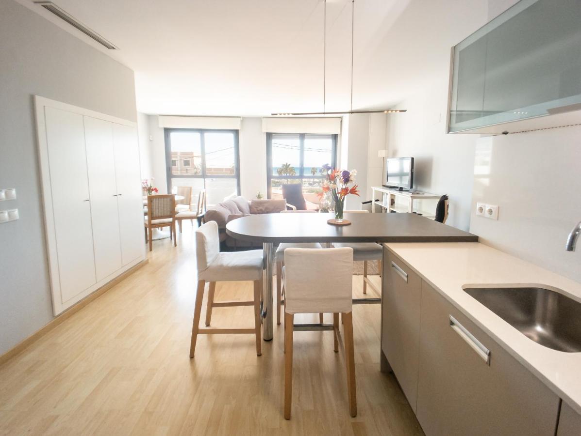 Valencia Beach Apartments 1 ภายนอก รูปภาพ