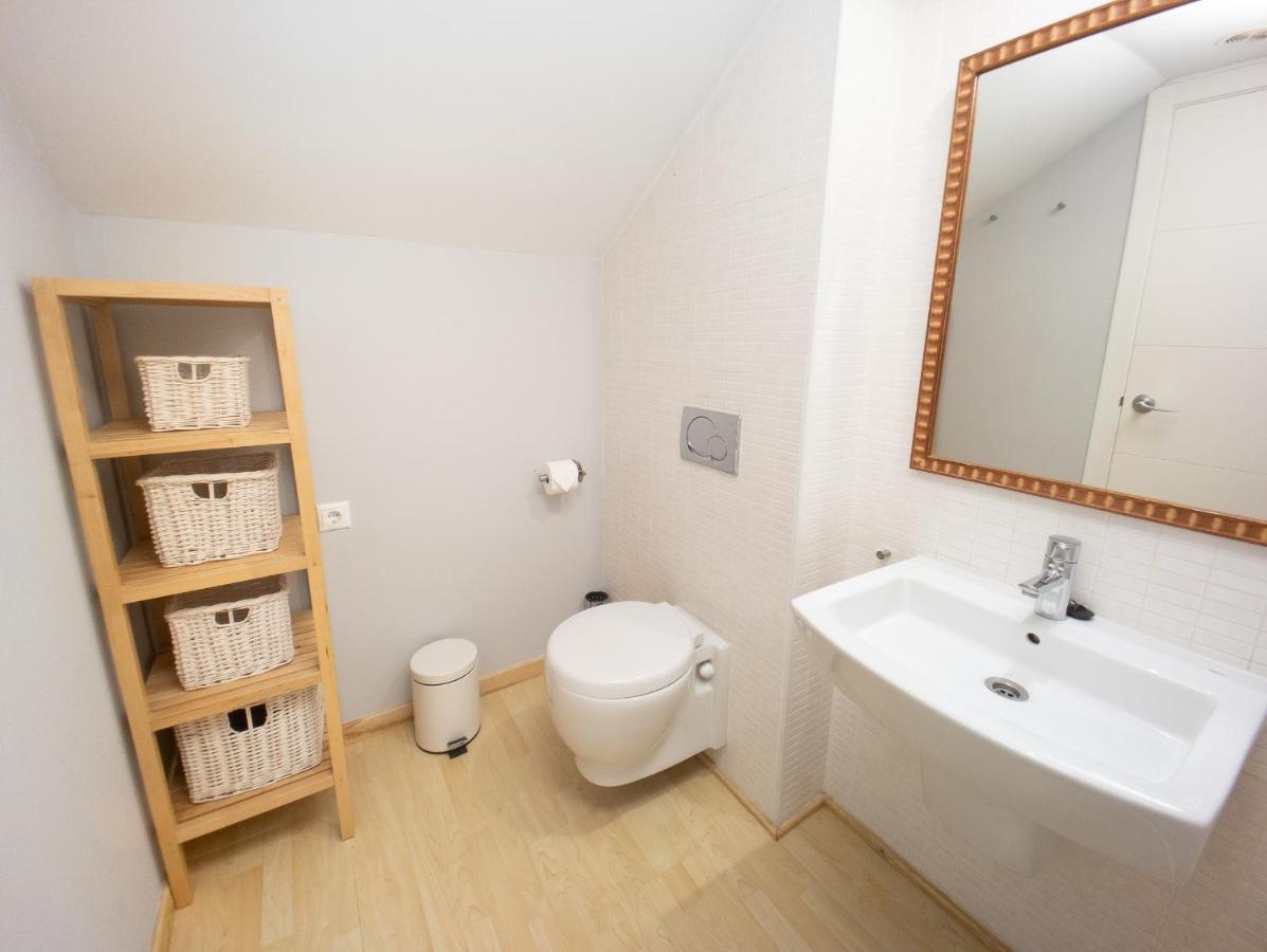 Valencia Beach Apartments 1 ภายนอก รูปภาพ